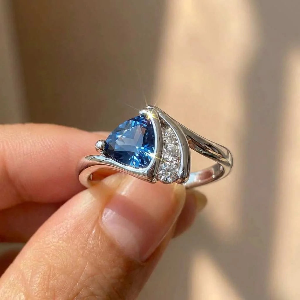 Anillos de plata de ley 925 con circonitas cúbicas azules y diseño de triángulo, para mujer, anillos de compromiso, anillos de boda, joyería de moda