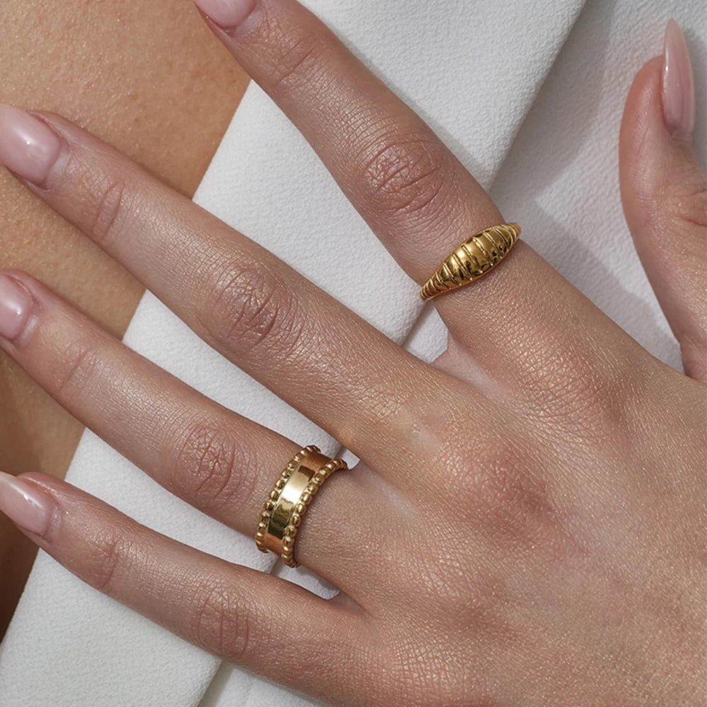 SUNIBI Edelstahlring für Damen und Herren Modischer Stil Textur Schwanz Klassische Paarringe Geschenke Hochzeitsschmuck Großhandel