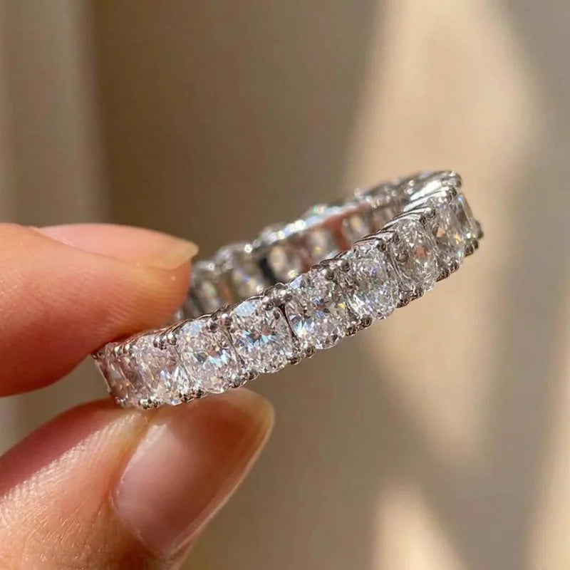 Anillo de plata de ley 925 brillante con circonita cúbica ovalada incrustada para mujer, accesorios sencillos para los dedos, joyería de moda para bodas y fiestas