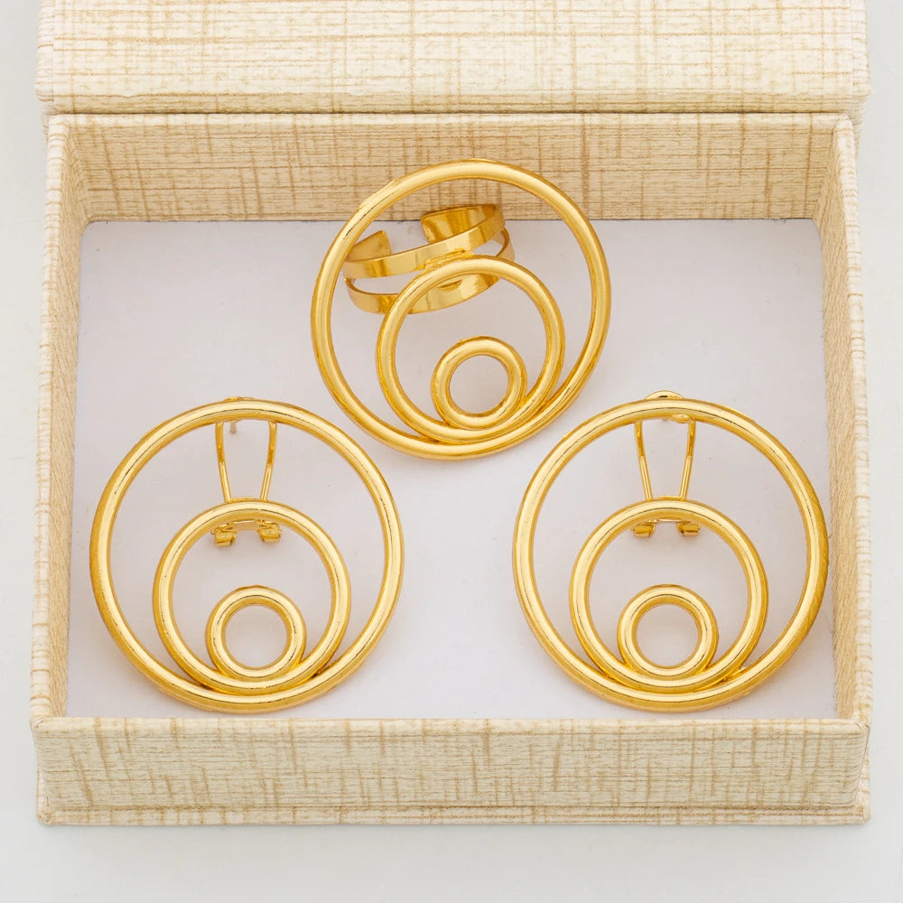 Ohrringe mit Ring Schmuckset für Afrikanische 18k Goldfarbe Clip Ohrringe Fingerring 2tlg. Set mit Geschenkbox Luxus Schmuck Braut