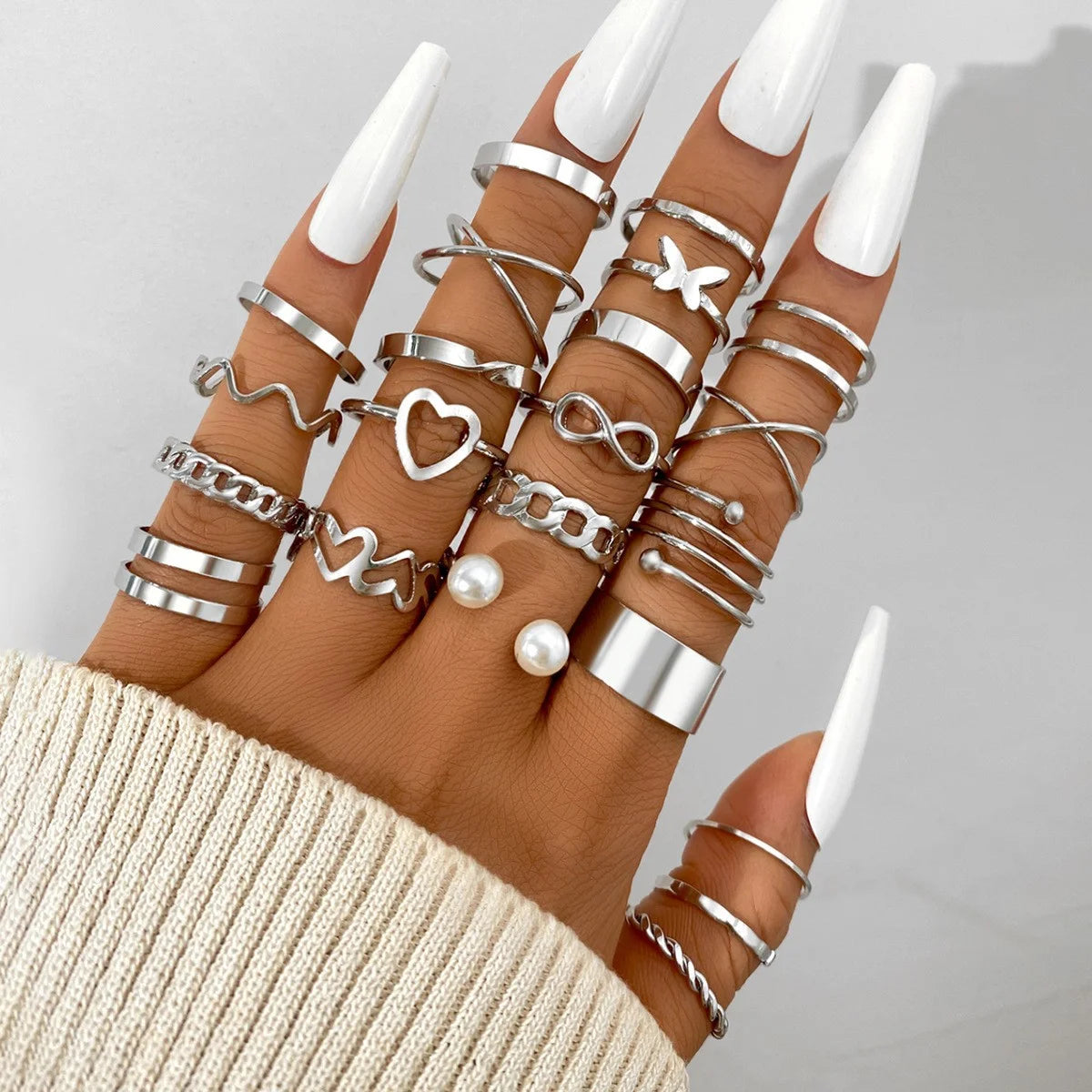30 STÜCK Silberfarbenes Geometrisches Ring-Set für Damen Vintage Herz Auge Kreuz Sonne und Mond Blatt Anhänger Fingerring Weiblicher Boho Schmuck
