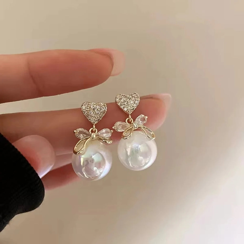 Fashion Einzigartige Glänzende Muschel Blumen Anhänger Ohrringe für Frauen Temperament Perlenohrringe Süßes Design Hochzeitsgeschenke