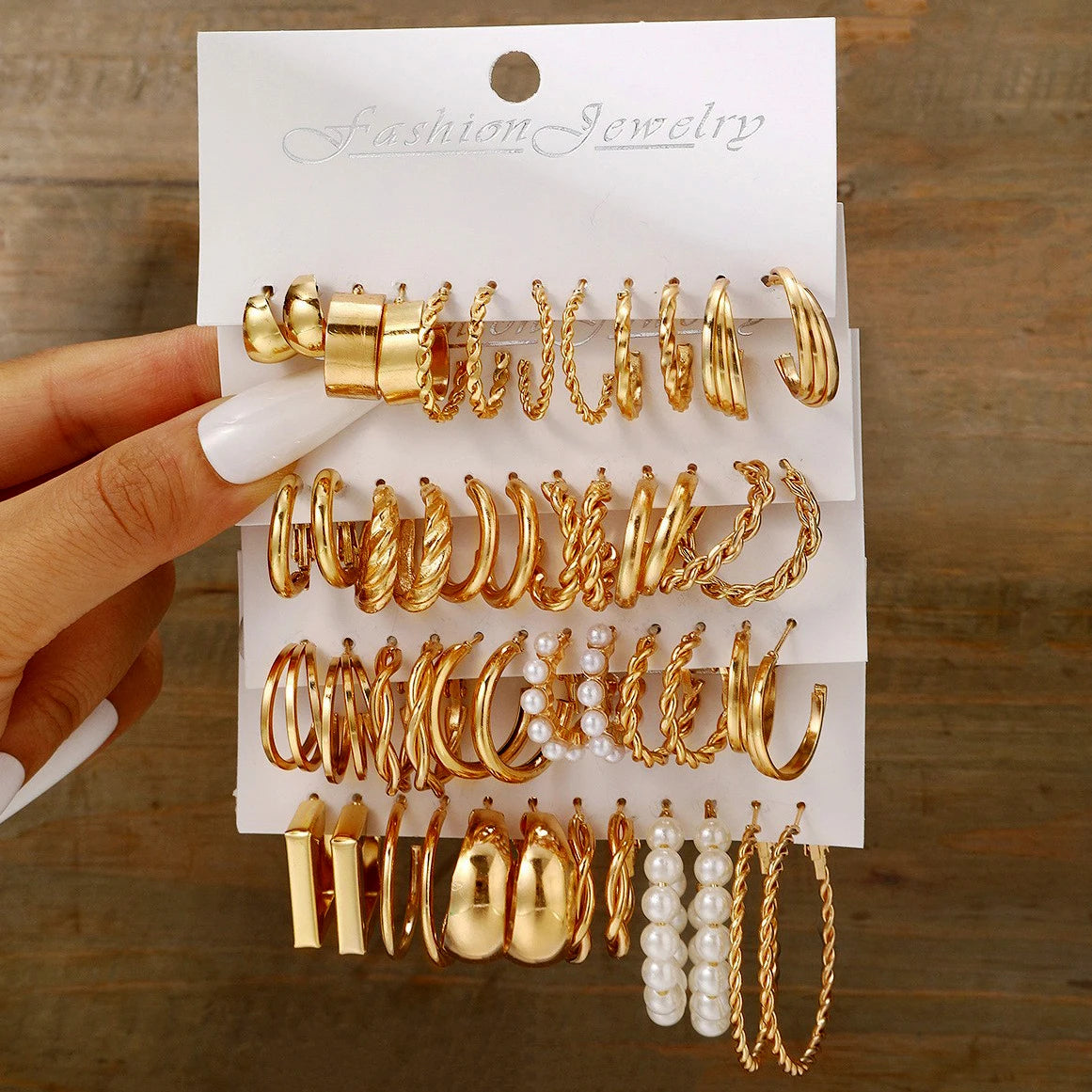 48 Stück Boho Große Kreolen Ohrring Sets für Frauen Goldfarbe Böhmische Vintage Perlenohrringe Herz Zirkon Ohrstecker Schmuck Geschenke