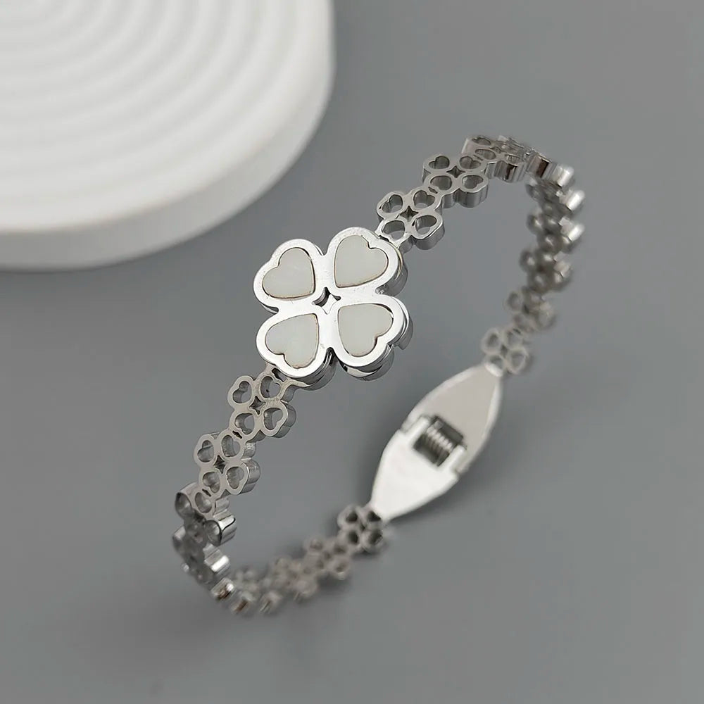 Neues vierblättriges Kleeblatt, weiße Muschel, Edelstahl, vergoldetes Armband 18K, hochwertiges wasserdichtes Partnerarmband, Frauengeschenk