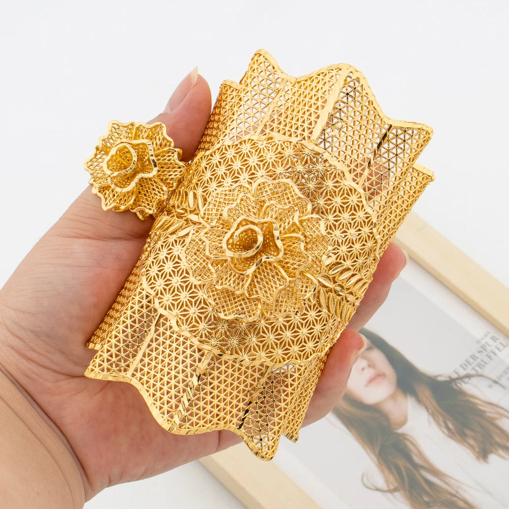 Extravagantes Armband mit Ring-Set für Dubai, 18 Karat vergoldetes Design, Manschettenarmreif und Fingerring-Set für Verlobungsfeier-Schmuck
