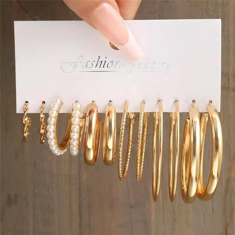 Modische geometrische Creolen Set für Damen Vintage Böhmische Perle Goldfarbe Runde Ohrringe Punk Alltagsschmuck Geschenke 2025