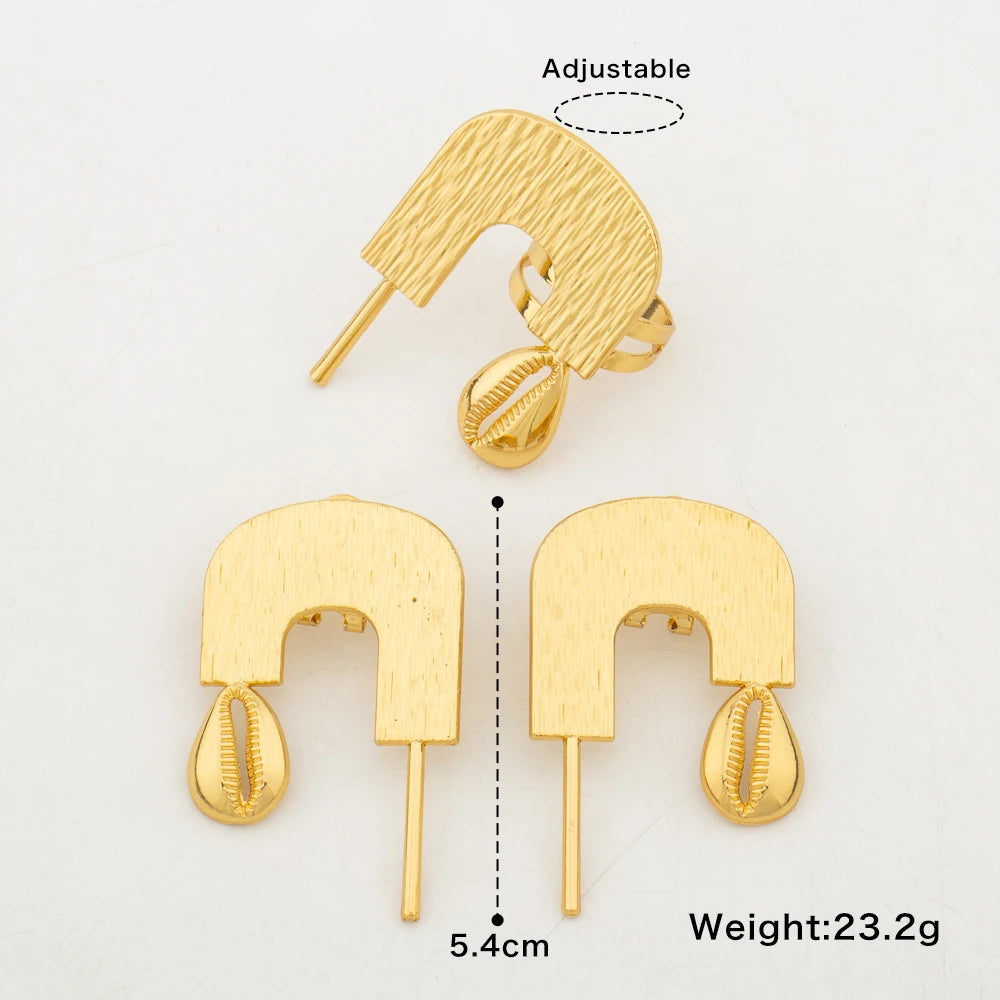 Dubai Goldfarbene Ohrringe und Ring-Set für Damen, Hochzeiten, ausgehöhlte Clip-Ohrringe und Fingerring-Set für den nigerianischen Alltag