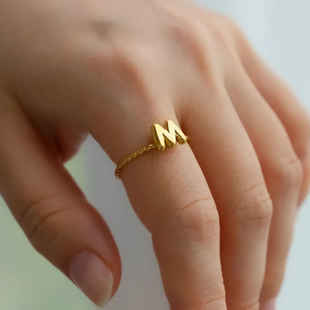 Süße klobige Initialenringe für Frauen, goldfarbener Edelstahl A-Z Buchstaben verstellbarer Ring, ästhetischer Hochzeitsschmuck, Geschenk