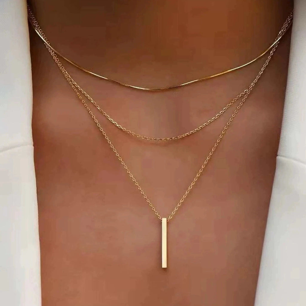 Mode Mehrschichtige Metallbarren-Anhänger Halskette für Frauen Täglicher Gebrauch Goldfarbene Rechteckige Schlüsselbeinkette Collier Schmuck
