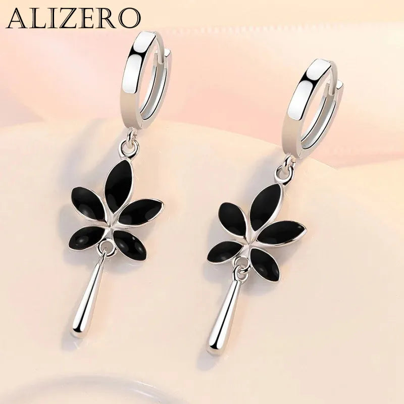 Retro kreativer schwarzer Ahornblatt-Ohrhänger, neue trendige 925er Sterlingsilber-Ohrringe für Damen, Ohrschmuck, Mädchen, Valentinstagsgeschenke