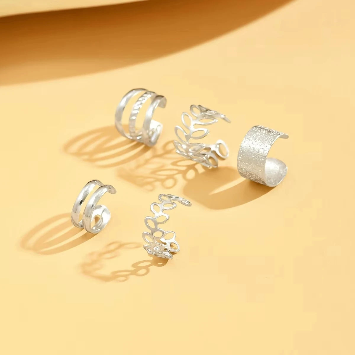 5er-Set Trendige elegante Ohrklemme Klassischer eleganter Stil Damen Ohrclips ohne Piercing Blattförmig Kreis Gestapelte Form