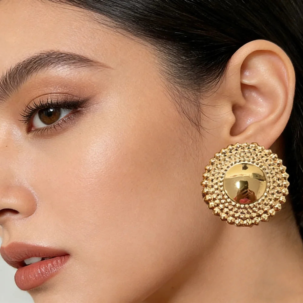 Vergoldete Ohrringe Schmuck für Damen Hochzeiten Design Kreis Clip Ohrringe für Dubai Verlobung Braut Luxus Creolen