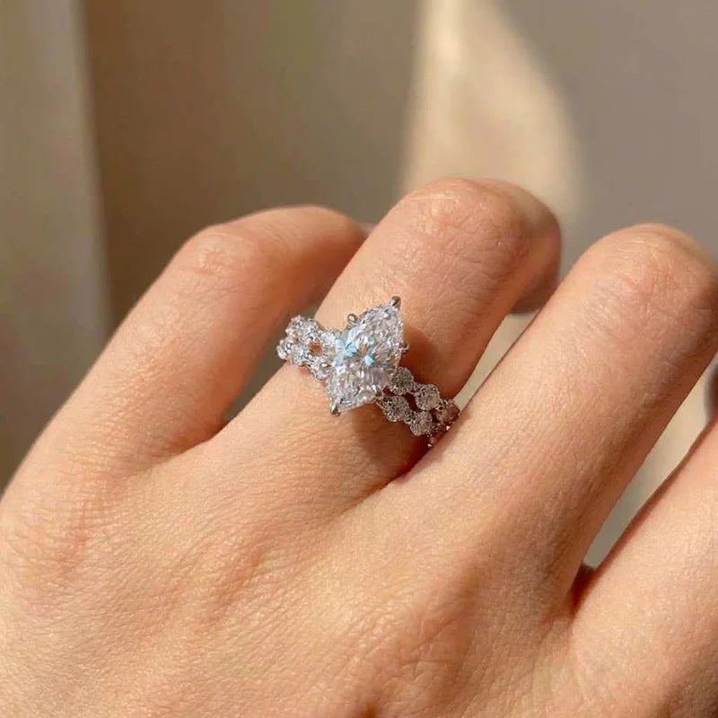 925 Sterling Silber Neues Modedesign Marquise Zirkonia Set Ringe für Frauen Moderner Trend Brautschmuck Funkelnder Schmuck