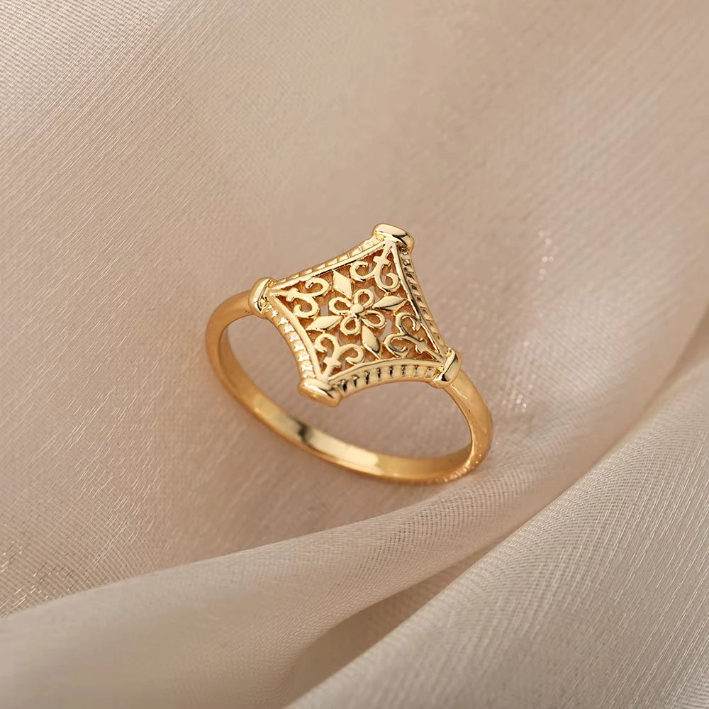 Vintage hohle Blumenringe für Frauen Männer Edelstahl Goldfarbe Ring Ästhetische Hochzeit Paarringe Boho Schmuckgeschenk