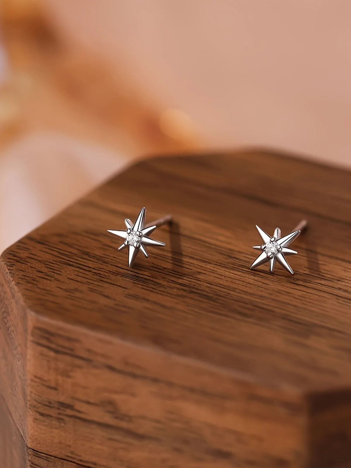 1 par de pendientes elegantes de plata de ley 925 con forma de estrella, circonita sintética, hipoalergénicos, estilo minimalista para mujer, aptos para