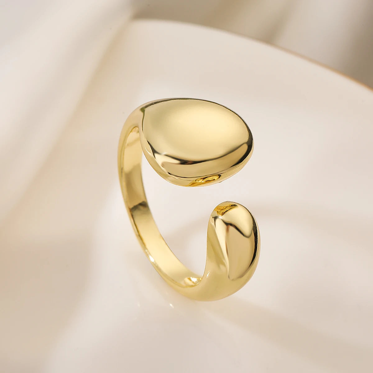 NEWBUY Hochwertige AAA CZ Zirkon Intarsien Kupfer Hochzeitsschmuck Einzigartiges Design Offene Ringe Für Elegante Frauen Größenverstellbar