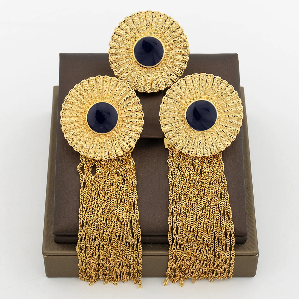 Luxuriöse Quastenohrringe mit Ringset für Dubai Afrikanisches Goldfarben- und Schwarzfarben-Schmuckset Quadratisches Design Ohrringe