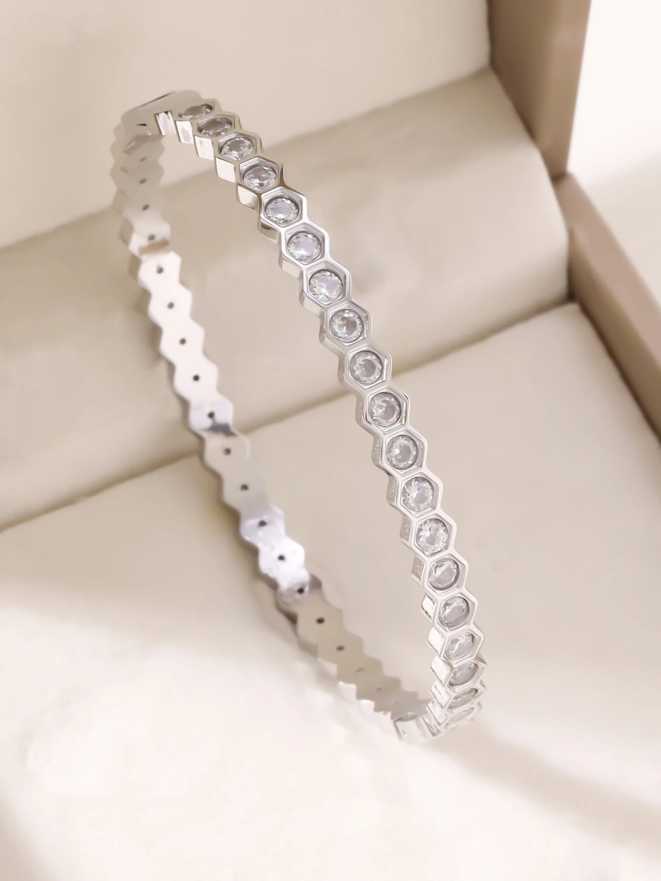 1 Stück/Set Damen Hochzeitsschmuck Party Feiertag Valentinstag Geschenk Edelstahl Armband 18K vergoldet Armband