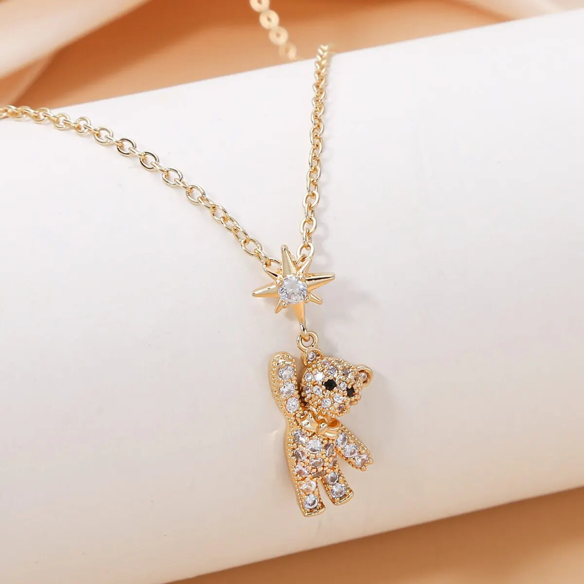 Obega Lovely Bear Necklaces for Women Cubic Zircon Inlaid Gold Color Neck Chain Female Necklaces Cute Jewelry Pendant