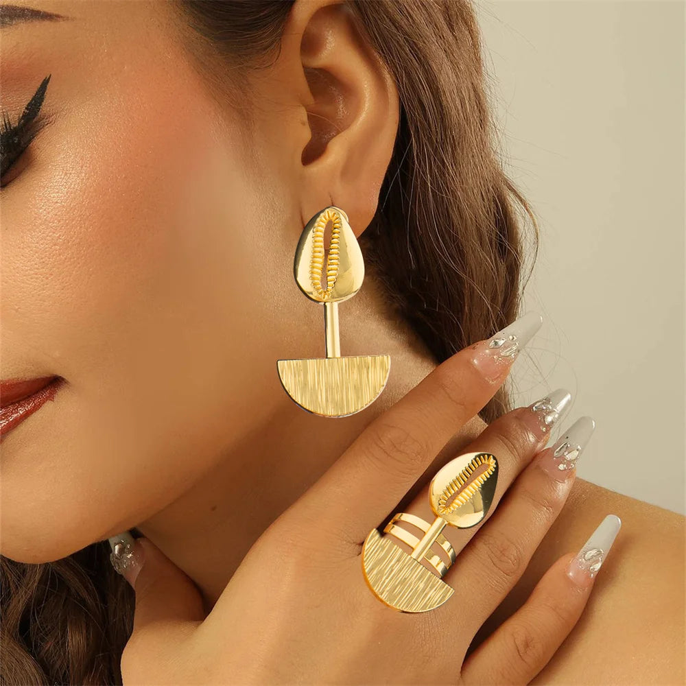 Afrikanisches Schmuckset 18K vergoldet für Partys, Ohrclips und Fingerring, 2-teiliges Set für Verlobungen, Dubai Ohrringe Ring Schmuck