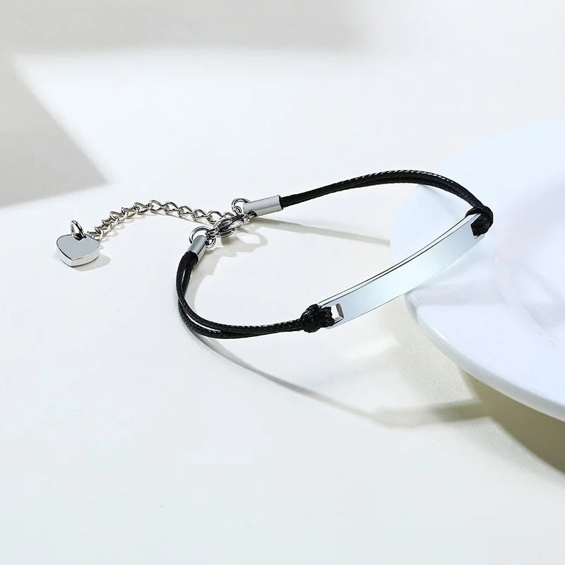 Vnox Minimalistische personalisierte gravierbare Edelstahl-dünne Armbänder für Frauen, Damen, individuelle Freundschafts-, Brautjungfern-Geschenke, Schmuck