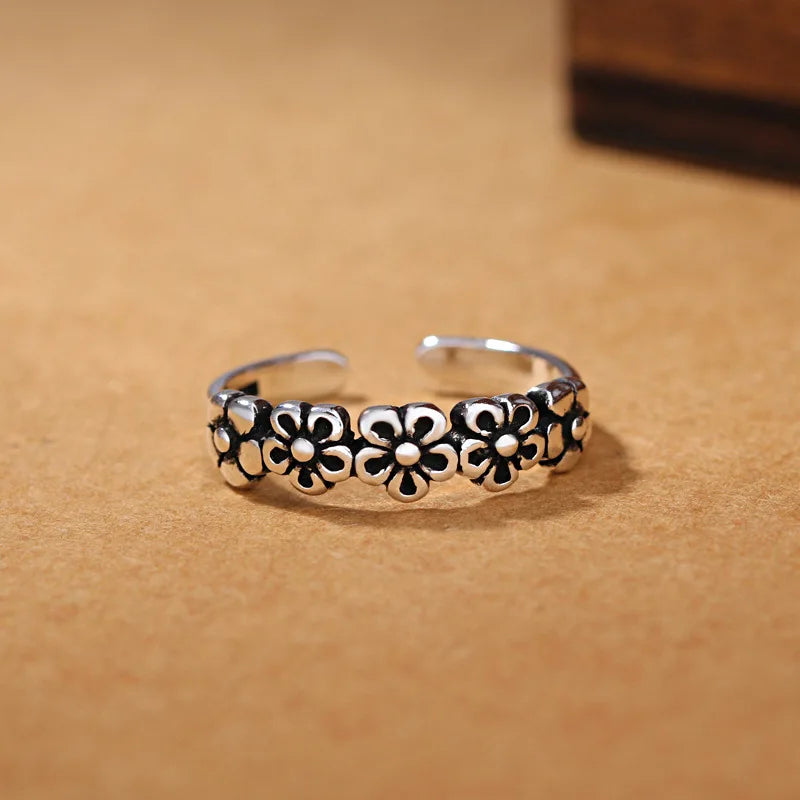 925er Sterlingsilber Retro-Blumenringe für Frauen Verlobung Hochzeit Luxus-Schmuckzubehör Großhandel Kostenloser Versand Schmuck