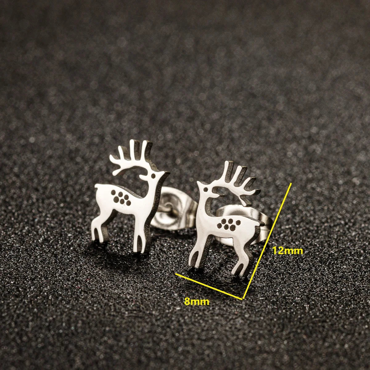 High Quality Stainless Steel Stud Earrings Girl Snowflake Elk Deer Silver Color Tragus Piercing Women'S Earrings Christmas Gifts