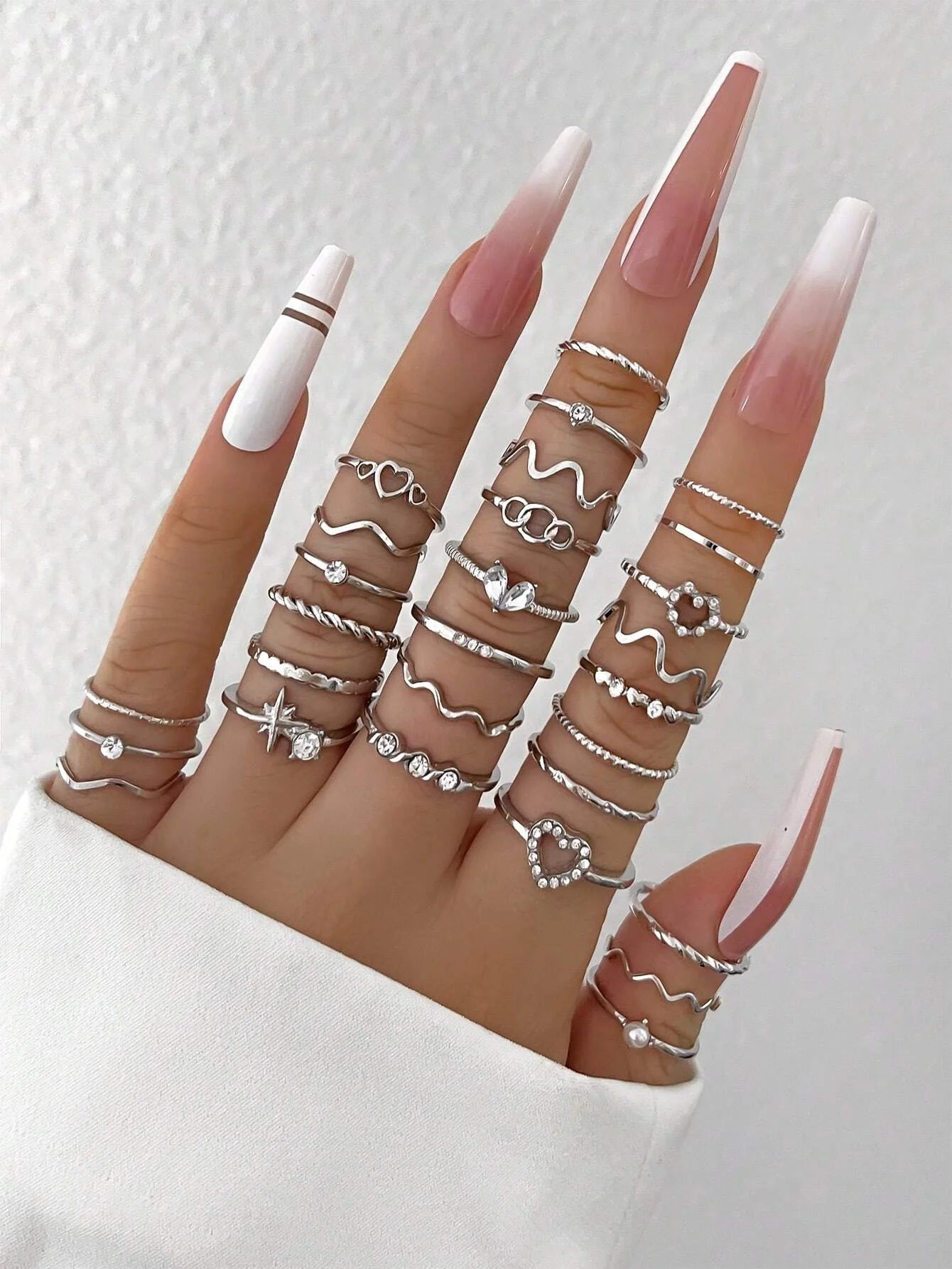 28tlg. Modischer Ring-Set für Damen, herzförmiges Design, geometrisches böhmisches Element, Akzentring, Alltag, Dating, Party Schmuck 2025