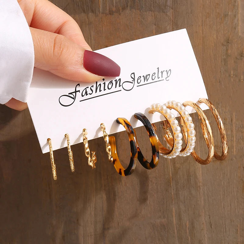 Aretes de Perlas Geométricos Vintage Color Oro, Set de Aretes Colgantes Cuadrados de Metal Trenzado Redondos para Mujer, Joyería de Fiesta Sencilla y de Moda