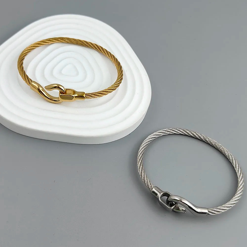 Neuer Drahtseil-Knopfhaken, vergoldetes Edelstahlarmband 18K, hochwertiges wasserdichtes Paararmband, Ehefraugeschenk
