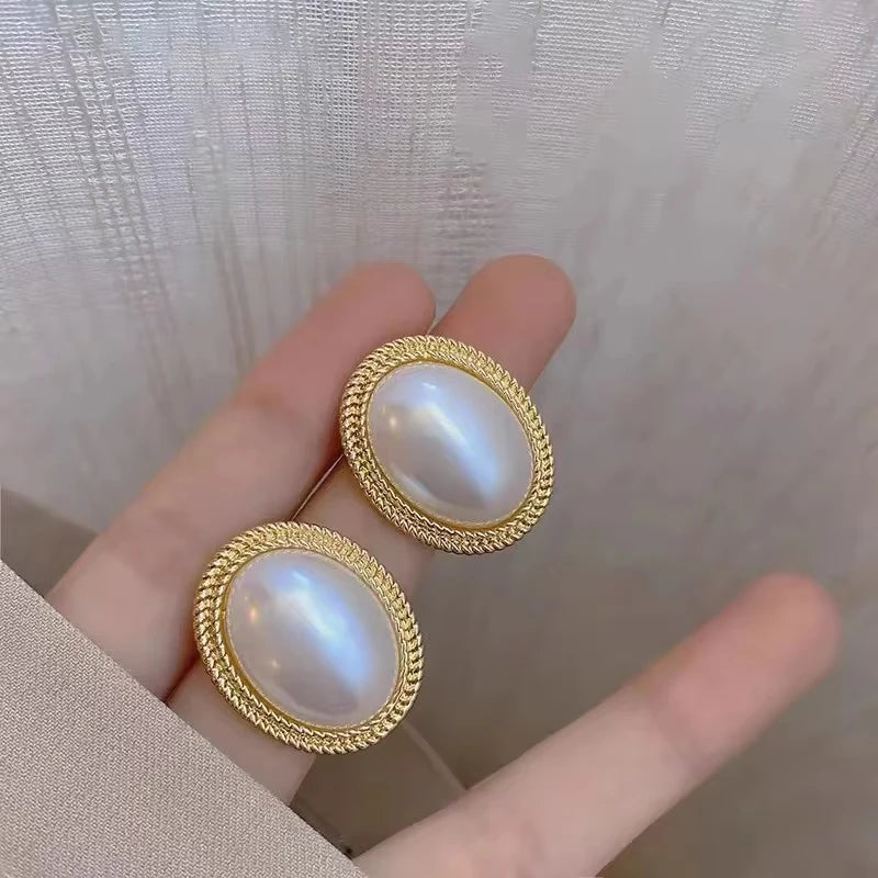 Pendientes de perlas de imitación, circonita, estilo retro elegante, ovalados irregulares, cuadrados huecos, para mujer, fiesta, joyería de otoño e invierno