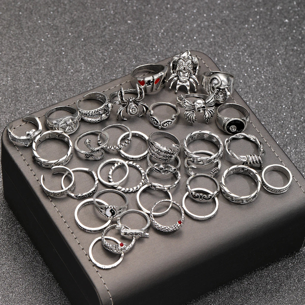 35-teiliges Gothic-Ring-Set für Herren und Damen, trendige Joker-Gesicht-Teufels-Lächeln-Gesicht-Fingerringe für tägliche Outfits, Party-Accessoires, Geschenke