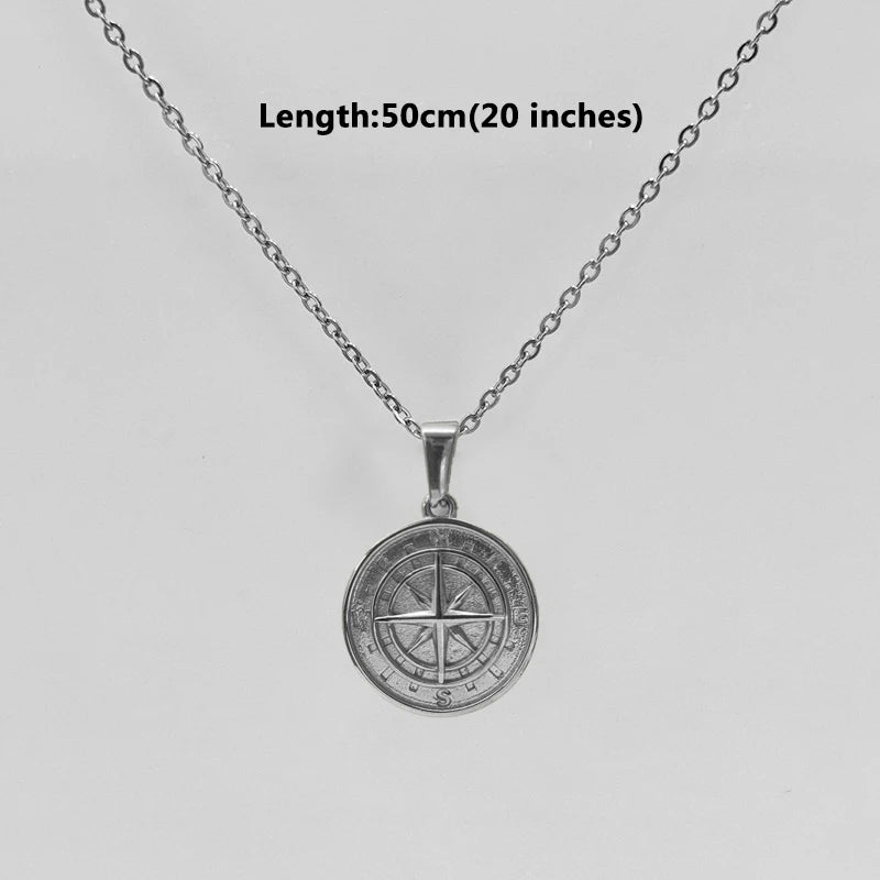 Collar con colgante de brújula de acero inoxidable chapado en oro de 18 quilates - Diseño de moneda redonda para hombres y mujeres, regalo de joyería unisex impermeable