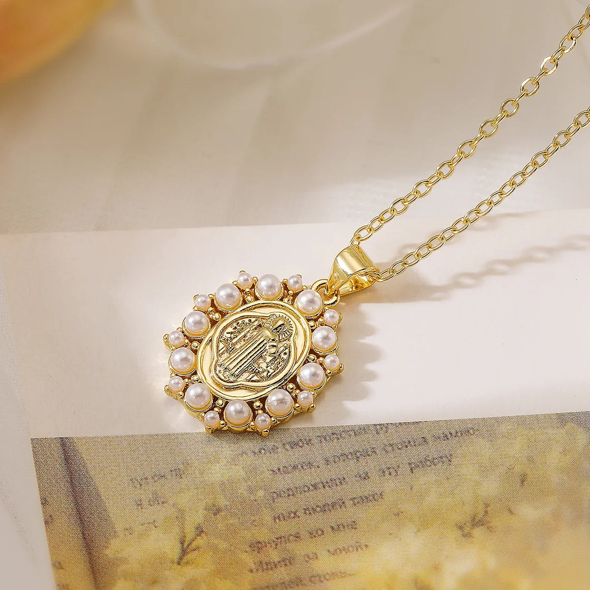 NEWBUY High Quality Women's Religious Jewelry Copper CZ Zircon Inlay Virgin Mary Pendant Stainless Steel Chain Necklace