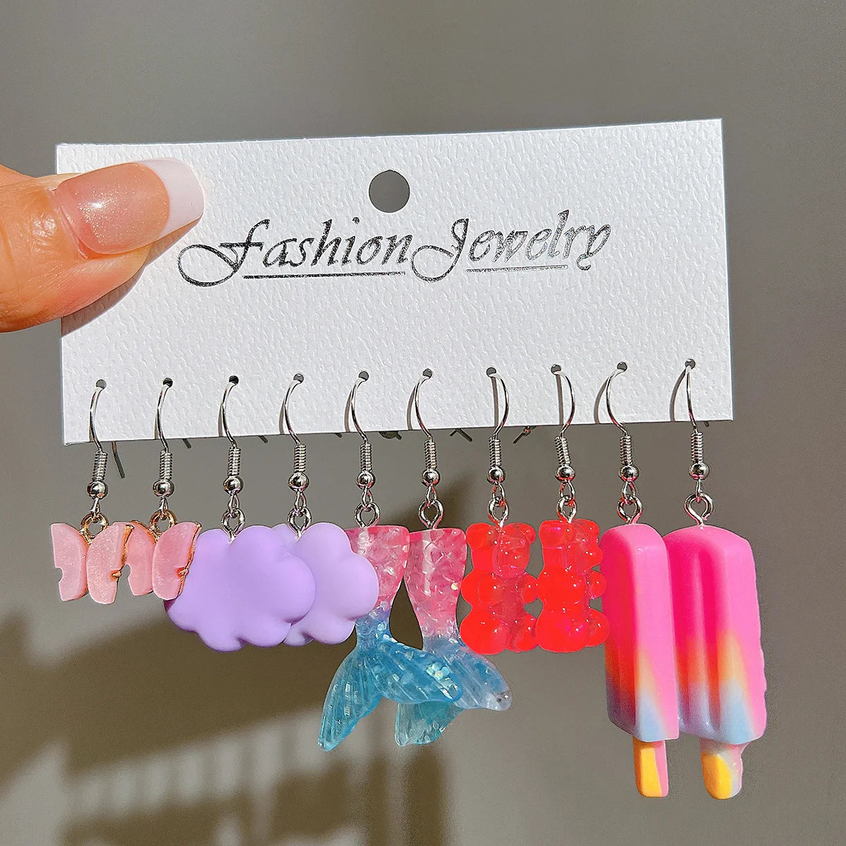 Mode Süße Fruchtgetränk Ohrringe Set für Damen Niedliche Cartoon Lebensmittel Eis Donut Lustige Harz Ohrringe Party Schmuck Geschenk Neu