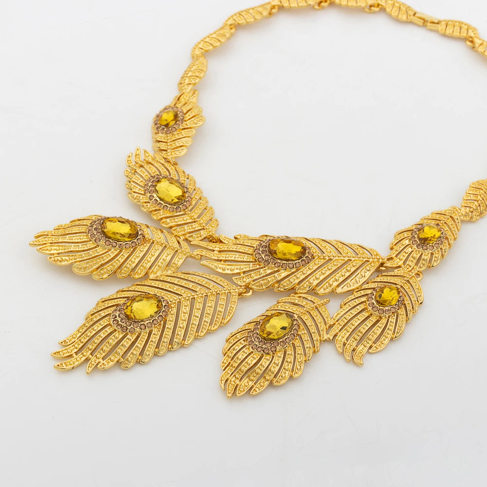 Italien Goldfarben Schmuckset Dubai Damen Engelsflügel Zirkon Halskette Ohrringe Überdimensioniertes Design Anhänger Großer Schmuck Armreif