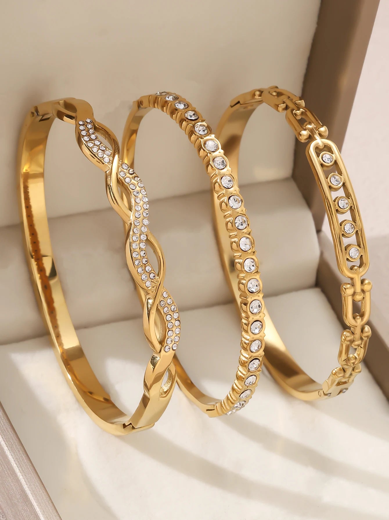 1 Stück/Set Damen Hochzeitsschmuck Party Feiertag Valentinstag Geschenk Edelstahl Armband 18K vergoldet Armband