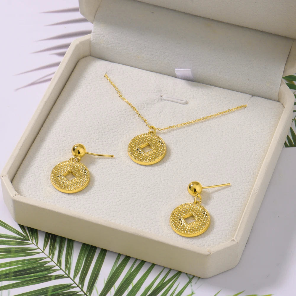 Dubai Goldfarbene Anhänger Halsketten Schmuck für Frauen Kostüm Halsketten Ohrringe Sets Nigerianische Hochzeitsgeschenke