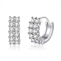 NeeTim 2mm Voll-Moissanit-Ohrringe Damen Luxusqualität Party S925 Sterlingsilber mit Weißgoldbeschichtung Creolen Hochzeits-Ohrring