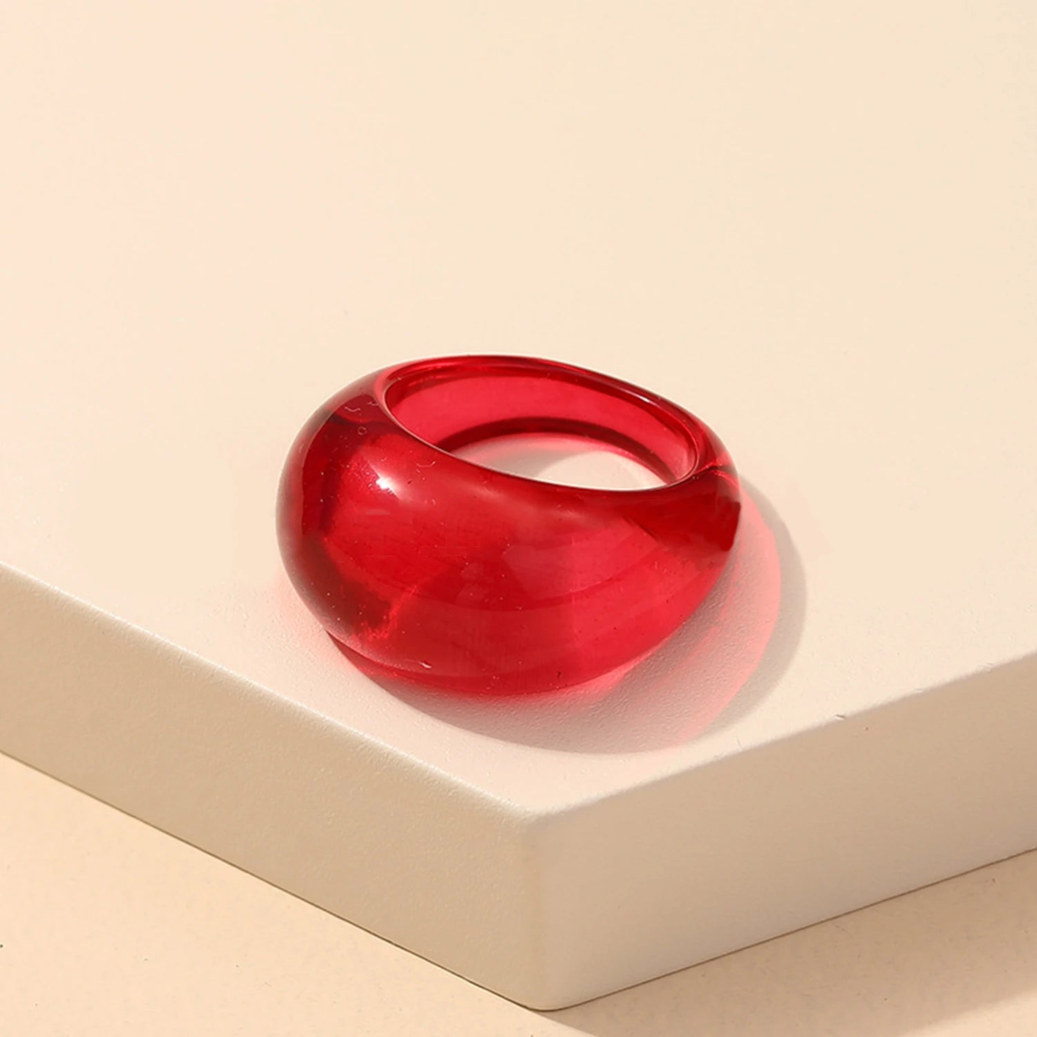 Neue koreanische bunte Acrylringe Vintage runde Ringe für Frauen Große Kpop-Fingerringe für Mädchen Punk-Harzringe Modeschmuck