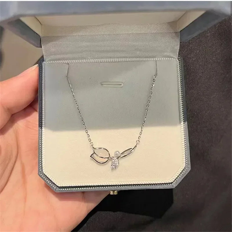 Vintage Golden Silver Color Heart Pendant Necklace for Women New Trend Girls Clavicle Chain Jewelry Birthday Gifts Wholesale