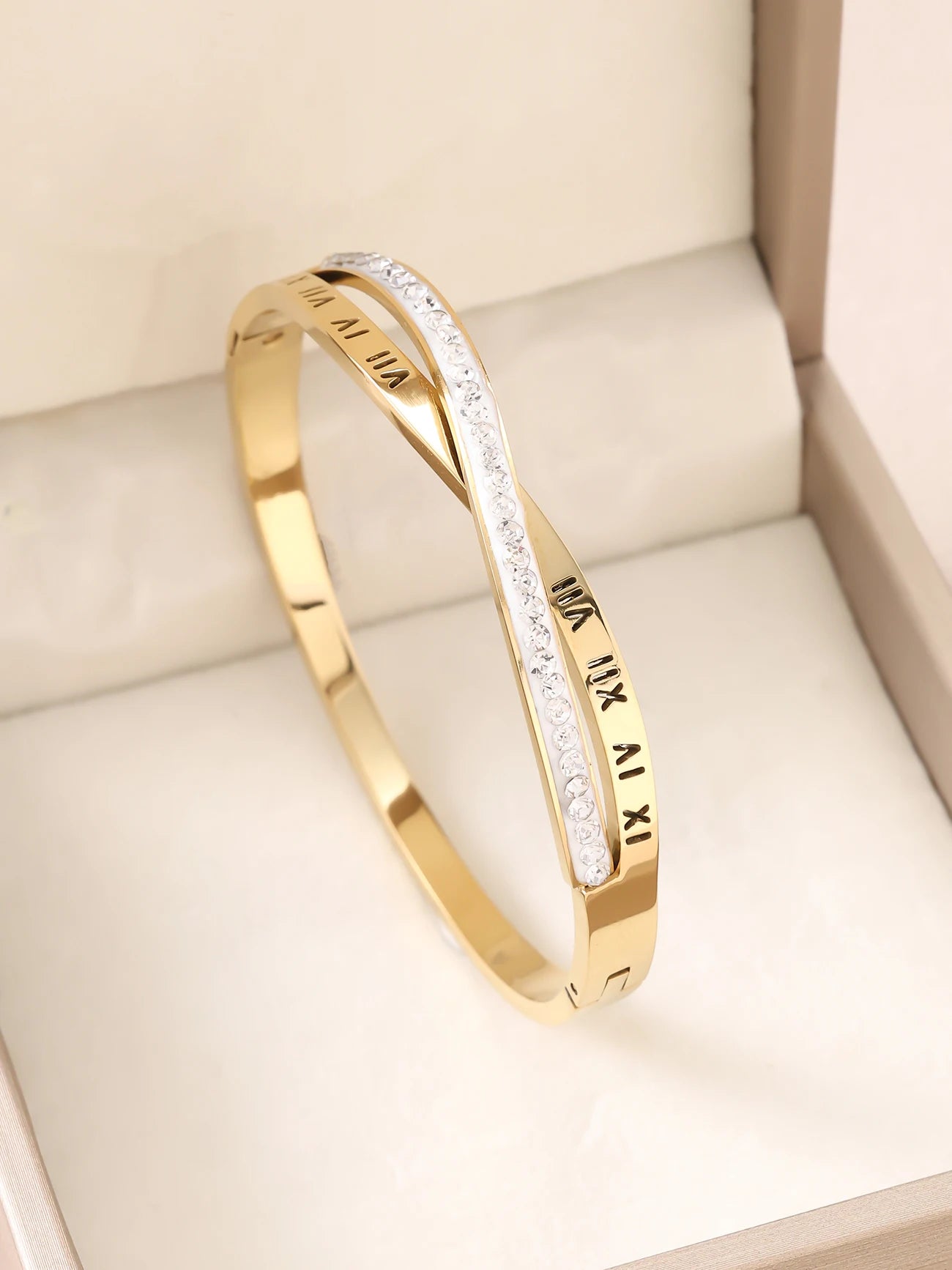 1 Stück/Set Damen Hochzeitsschmuck Party Feiertag Valentinstag Geschenk Edelstahl Armband 18K vergoldet Armband