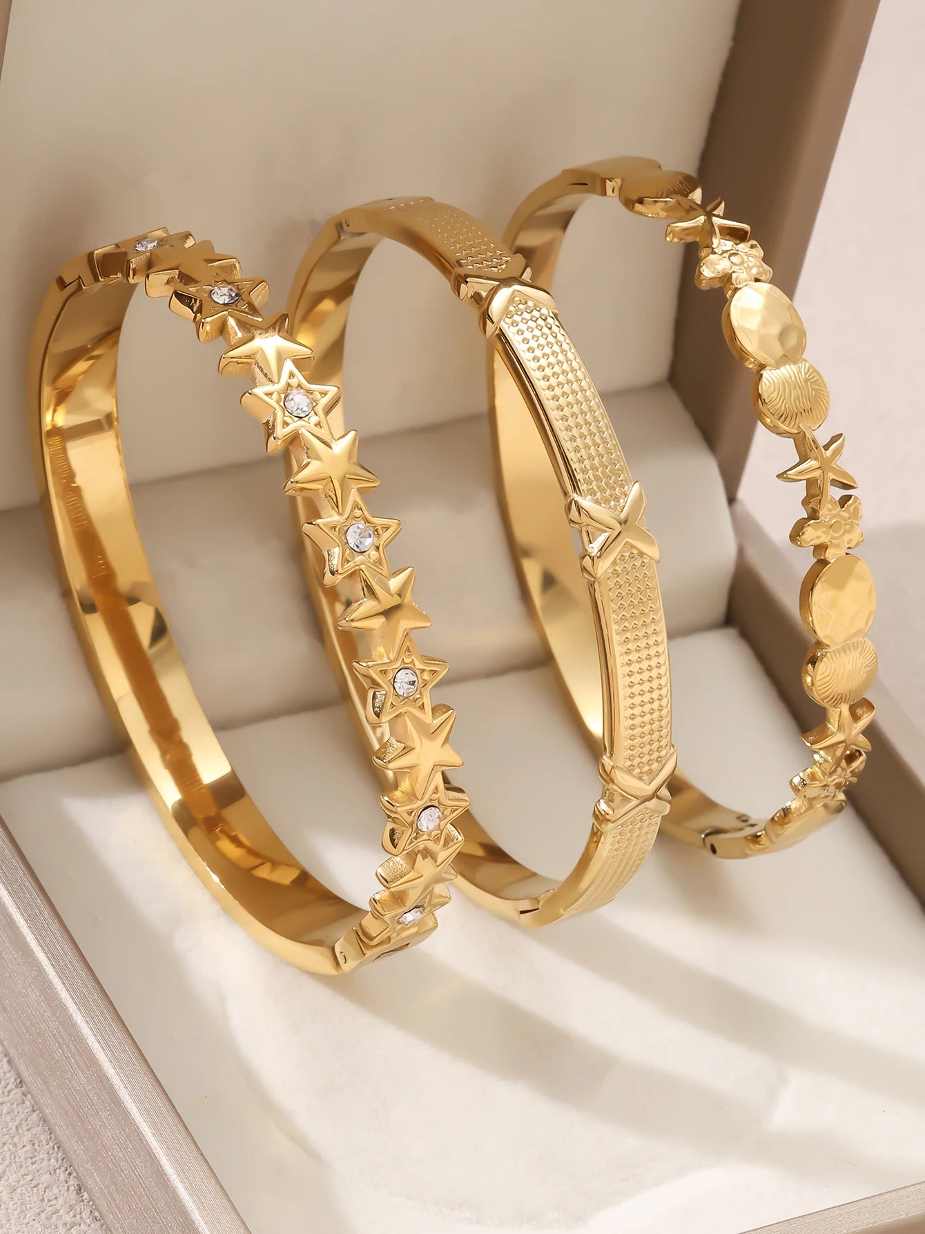 1 Stück/Set Damen Hochzeitsschmuck Party Feiertag Valentinstag Geschenk Edelstahl Armband 18K vergoldet Armband