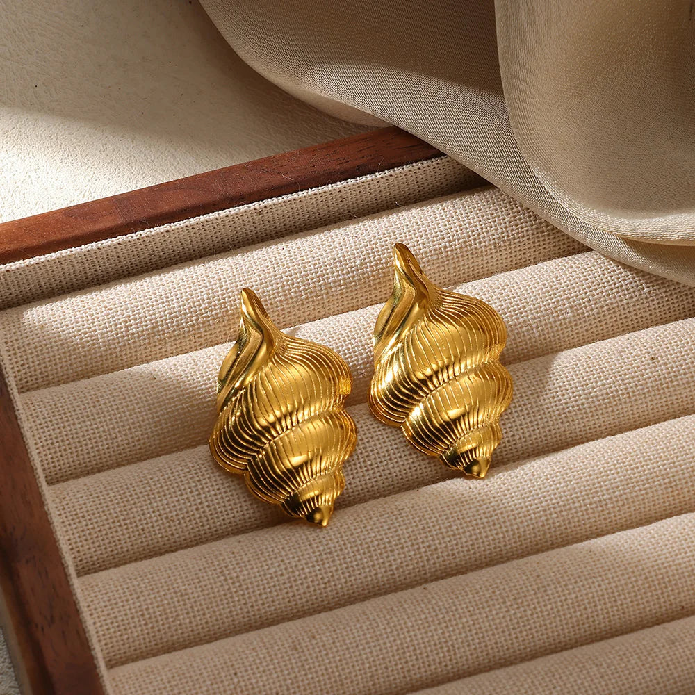 Pendientes de acero inoxidable con flor geométrica para mujer, aretes dulces con forma de girasol, chapados en oro, joyería para perforación de orejas, accesorios de boda, regalos