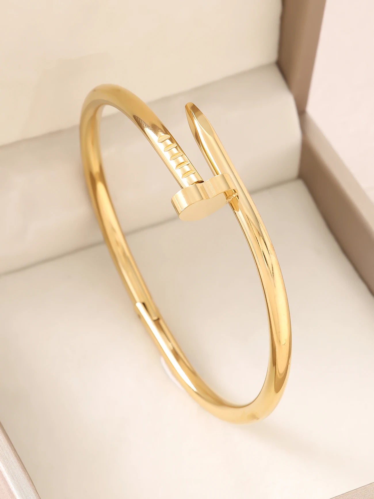 1 Stück/Set Damen Hochzeitsschmuck Party Feiertag Valentinstag Geschenk Edelstahl Armband 18K vergoldet Armband