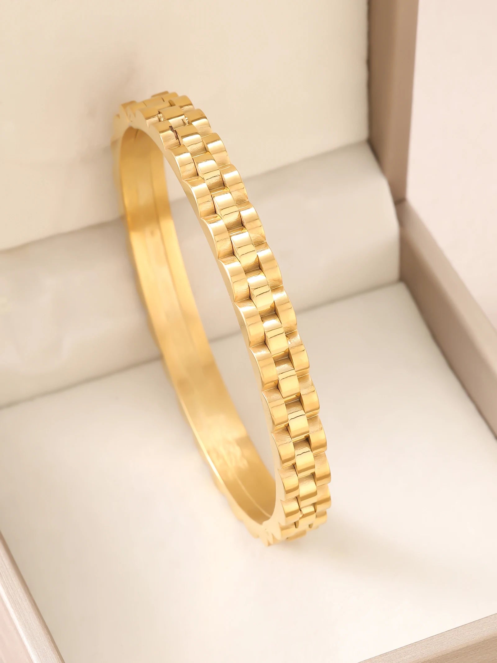 1 Stück 18K vergoldetes stapelbares Edelstahlarmband mit Kette und Kleeblatt-Design, Modischer Stil für Damen, Geeignet für Freizeit