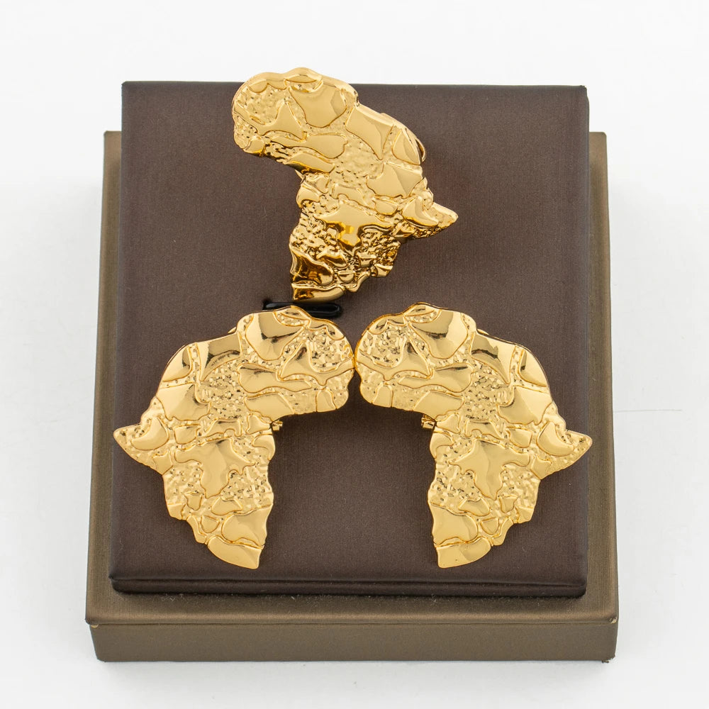 Afrikanische goldfarbene Ohrringe Ring Schmuckset für Frauen Kupferlegierung Clip-Ohrringe und Fingerring 2er-Set Hochzeiten Alltagskleidung