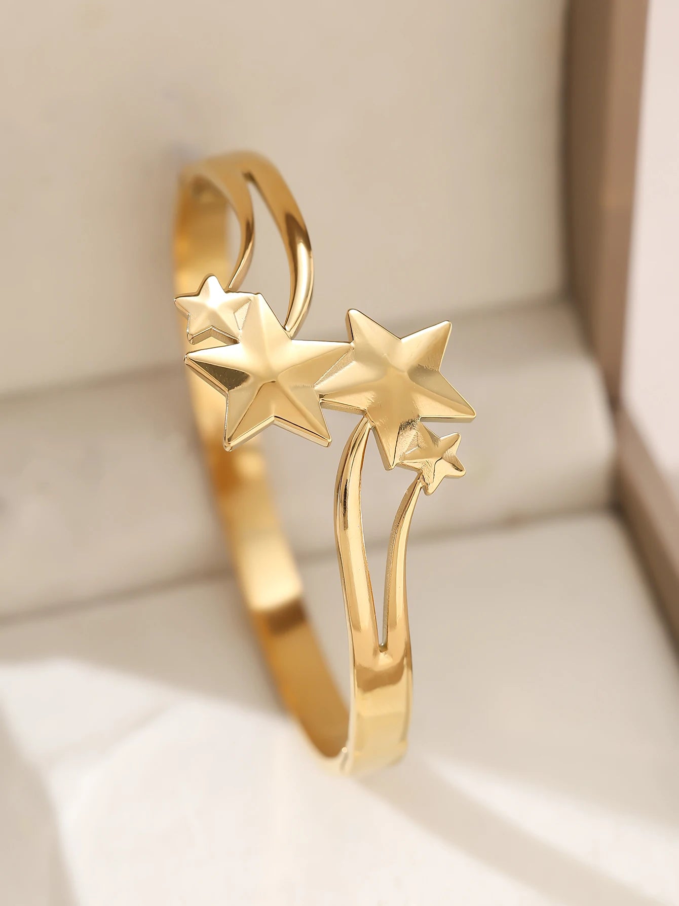 1 Stück/Set Damen Hochzeitsschmuck Party Feiertag Valentinstag Geschenk Edelstahl Armband 18K vergoldet Armband