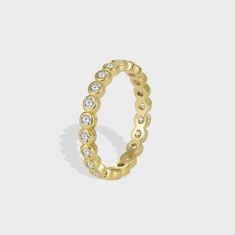 925 Sterling Silber exquisite weiße Zirkon-Verlobungsschmuck für Damen Mode Finger Accessoires Party runder Ring
