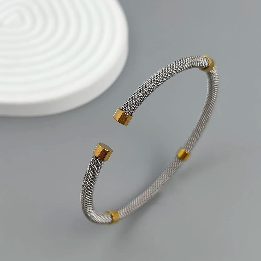 Neues Armband aus Edelstahlgewebe, vergoldet 18K, hochwertiges wasserdichtes Pärchen-Armband, Geschenk für die Ehefrau